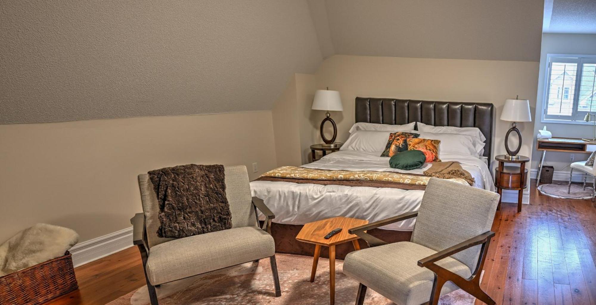 Welcome Home! Acores Bed & Breakfast โตรอนโต ห้อง รูปภาพ