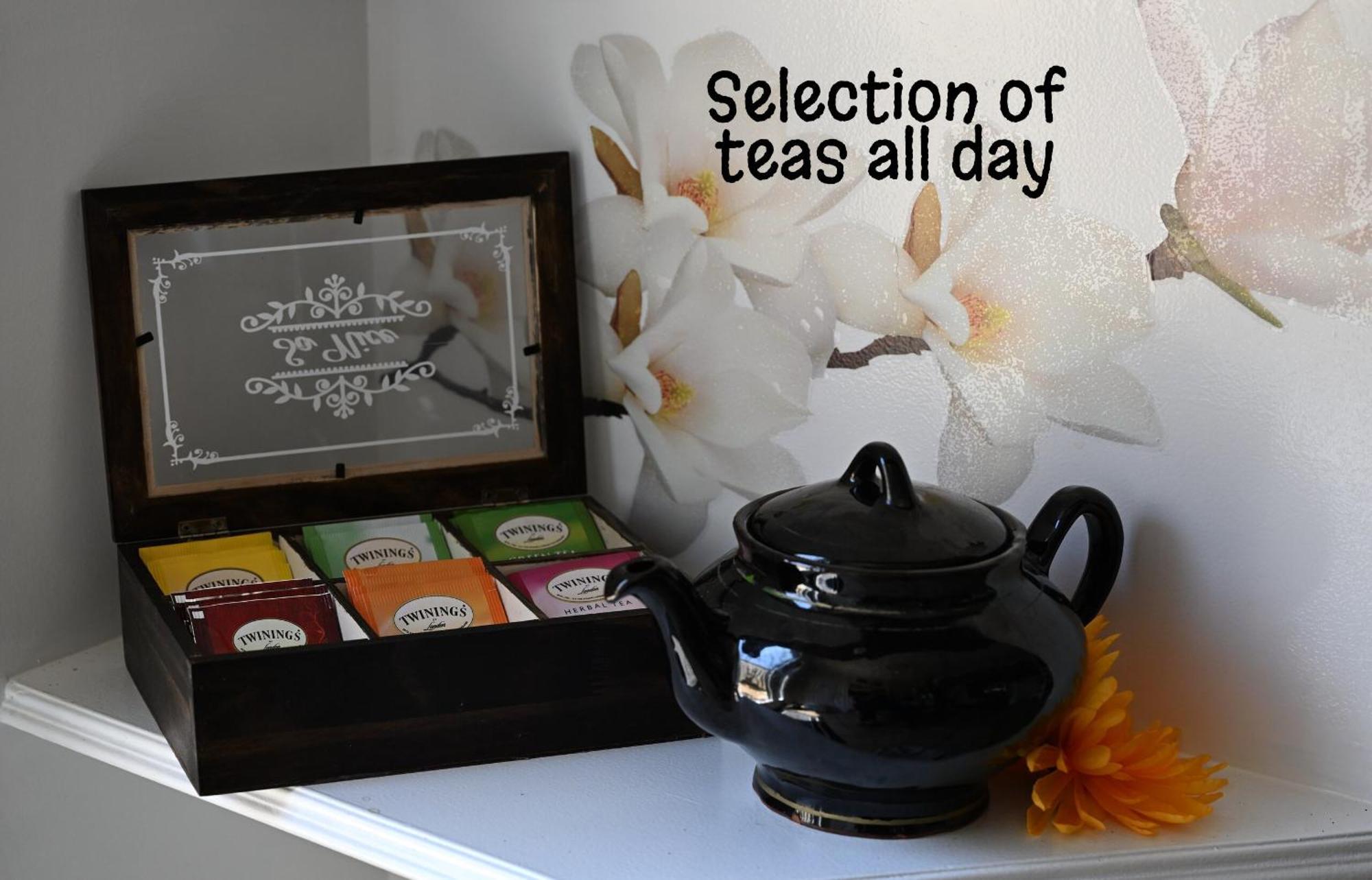 Welcome Home! Acores Bed & Breakfast โตรอนโต ภายนอก รูปภาพ